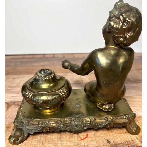 Vintage A.R.W. Leatonlines Inc. Brass Cherub & Pot Sculpture - Picture 4 of 8